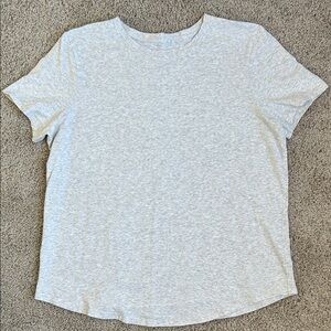 Lululemon tee